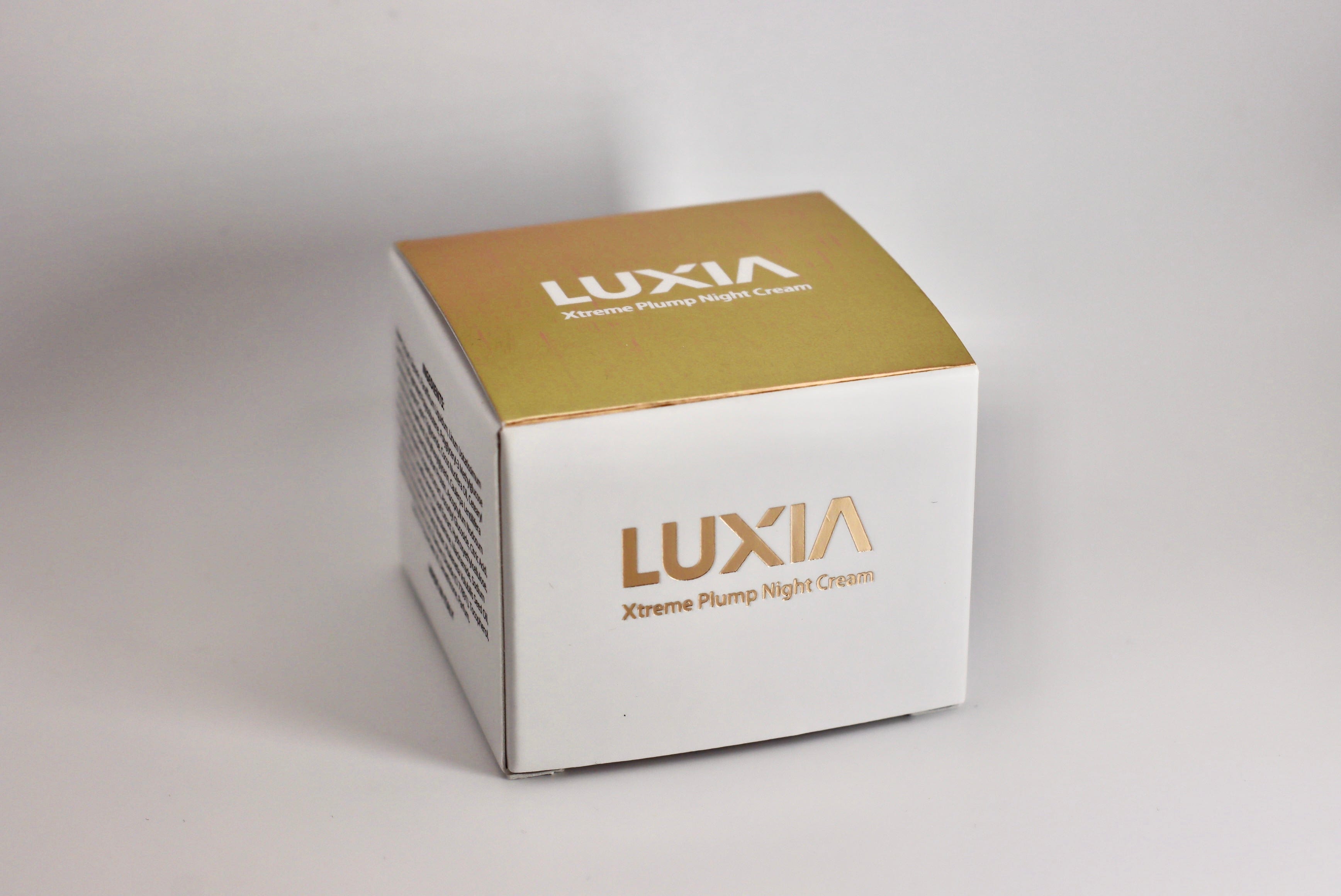 LUXIA XPLUMP Night Cream (Retinol and Niacinamide)